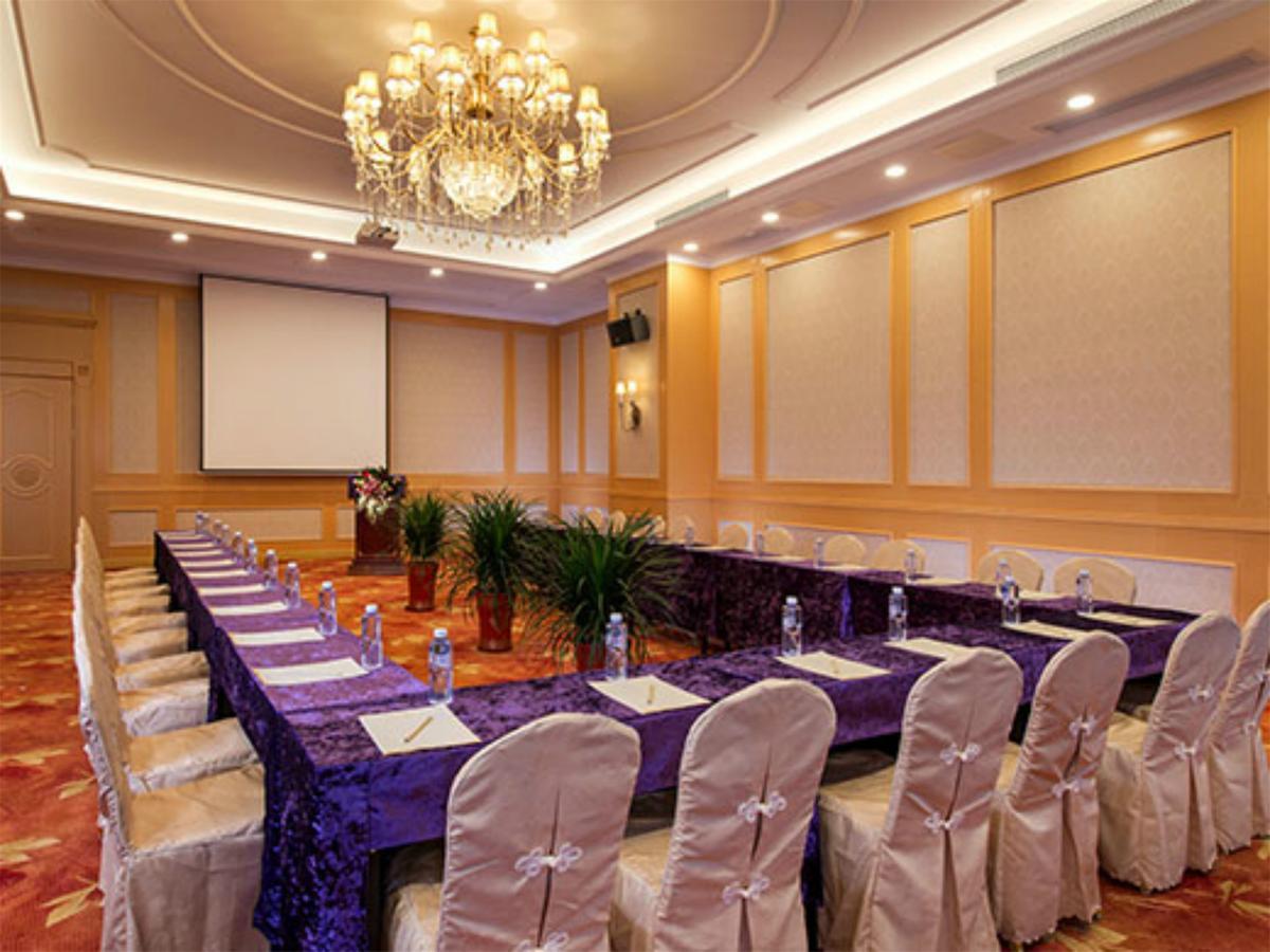 Vienna International Hotel Shanghai Hengshan Road Экстерьер фото