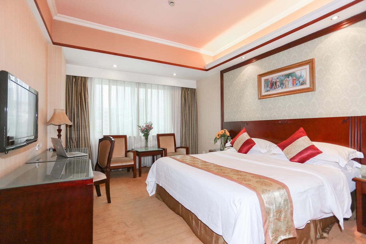Vienna International Hotel Shanghai Hengshan Road Экстерьер фото